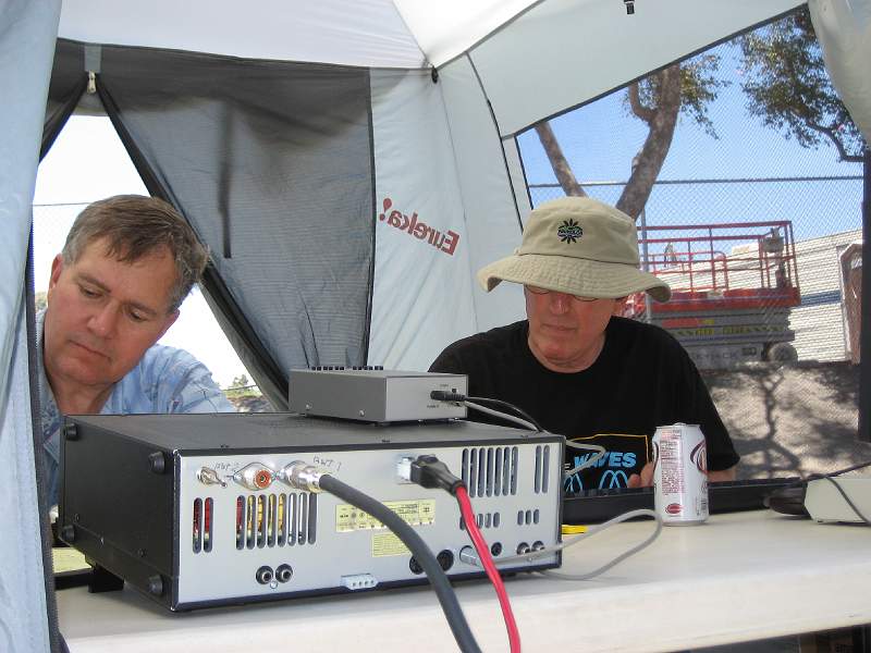 IMG_0529.JPG - Rocco Lardiere N6KN operating and Jeff Wolf K6JW logging CW tent