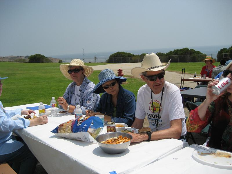 IMG_0774.JPG - Carol Epp KD6VLO, Susan and Bob Closson W6HIP