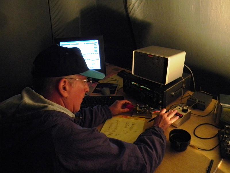 021.JPG - Jeff, K6JW, operating CW at 2145 hours