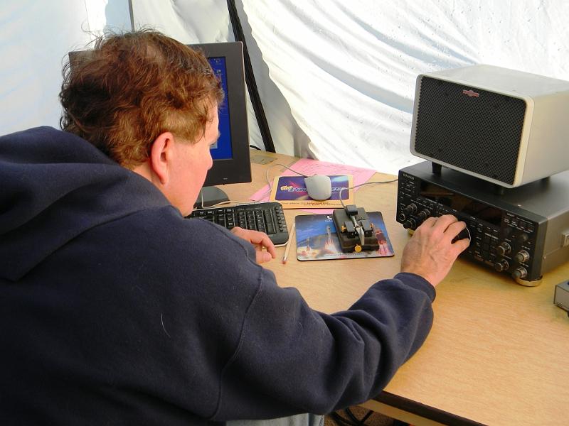 039.JPG - Rocco, N6KN, operating CW 0600 hours Sunday