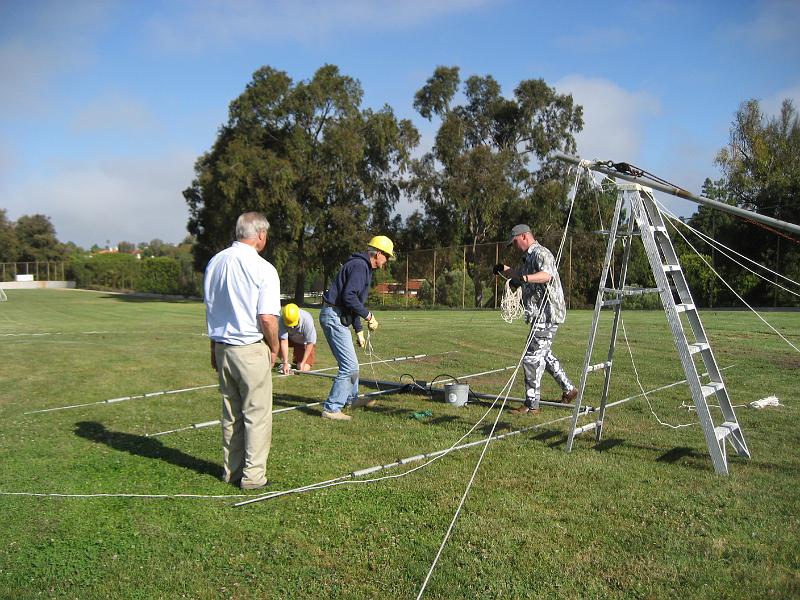 IMG_1397.JPG - SSB antenna & station setup