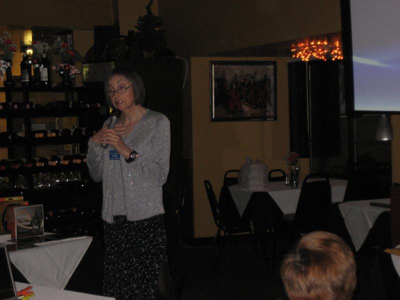 IMG_1613.JPG - Master of Ceremonies Diana Feinberg AI6DF