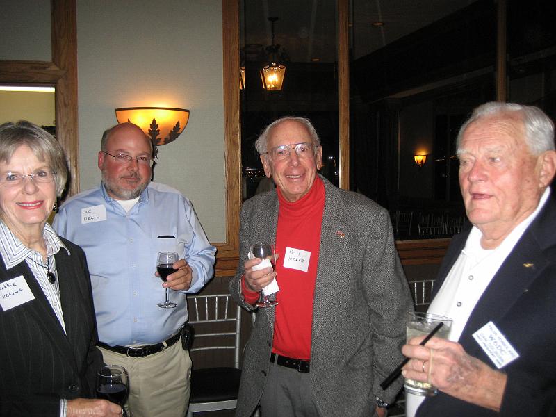 IMG_1836.JPG - Bobbie Pomeranz KD6JWC, Joe Pace NZ6L, Bill Pomeranz KB6FB, Dan Colburn W6DC