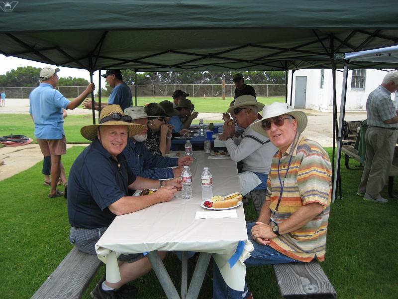 IMG_1790.JPG - Bob Sylvest AB6SY and Jeff Wolf K6JW in foreground