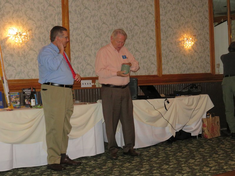 IMG_1983.JPG - Mike Caulfield AF6VT and Ray Day N6HE draw for the raffle